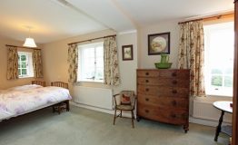 Gild-Low-Bedroom-resize