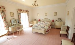Hallfield-Hall-bedroom-2