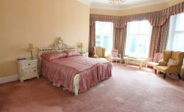 Hallfield-Hall-bedroom