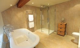 1525en-suite-resize-1