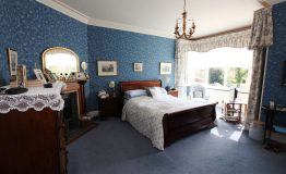 304bedroom-2-resize-1