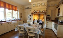 304kitchen-resize-1