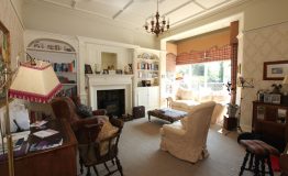 304sitting-room-resize-1