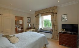 Sir-William-Cottage-Bedroom-2-resize