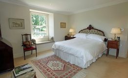 Sir-William-Cottage-Master-Bedroom-resize